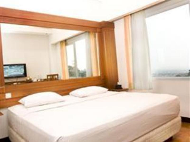 Wirton Dago Hotel Бандунг Екстер'єр фото